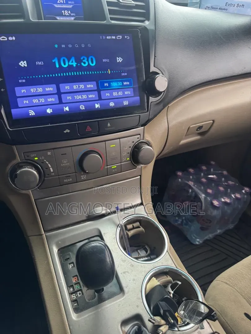 Toyota Highlander 2012 Silver