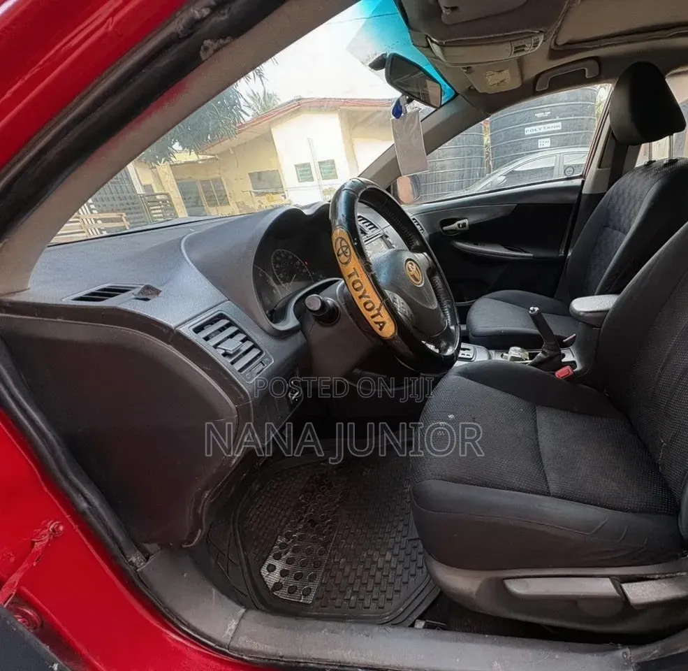 Toyota Corolla 2009 Red