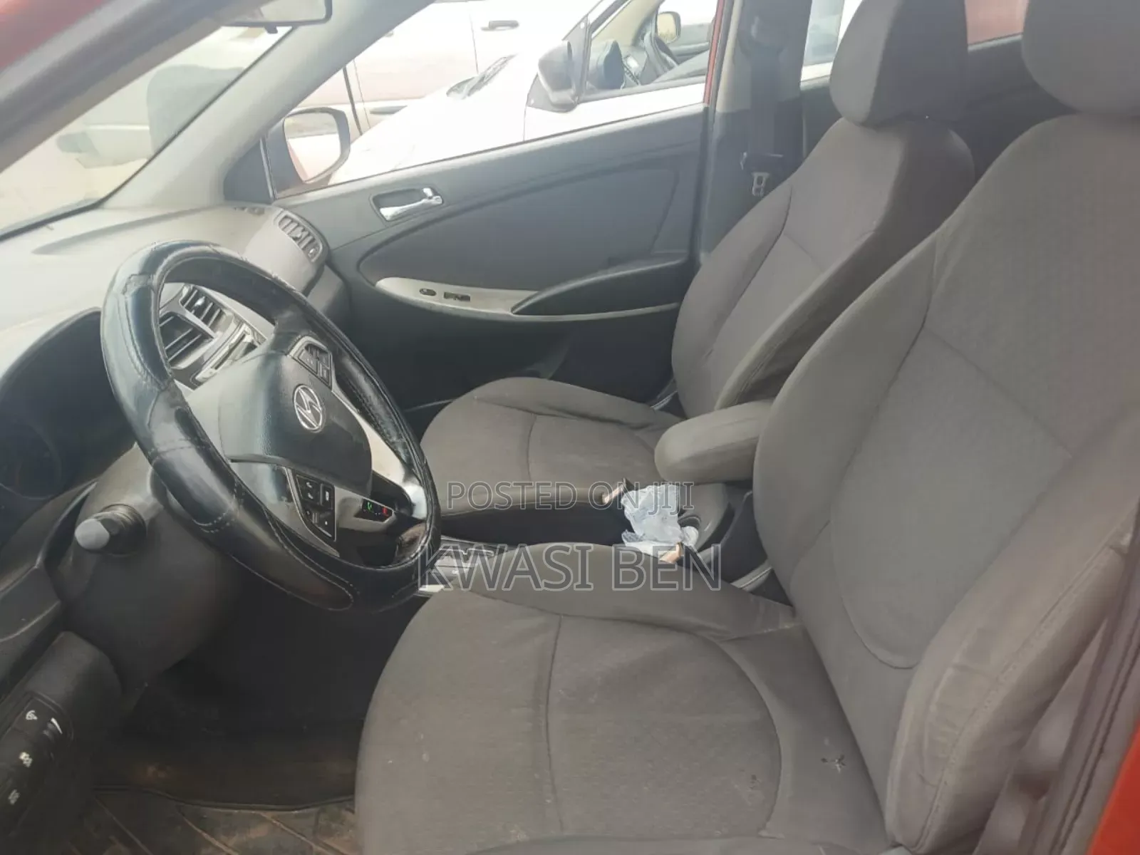 Hyundai Accent 2011 Red