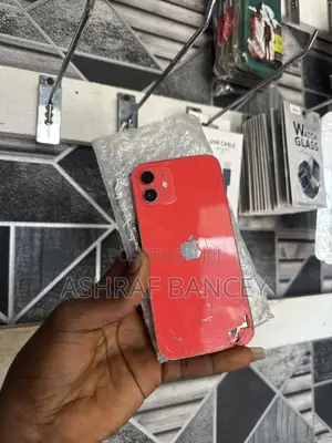 Apple iPhone 12 128 GB Red