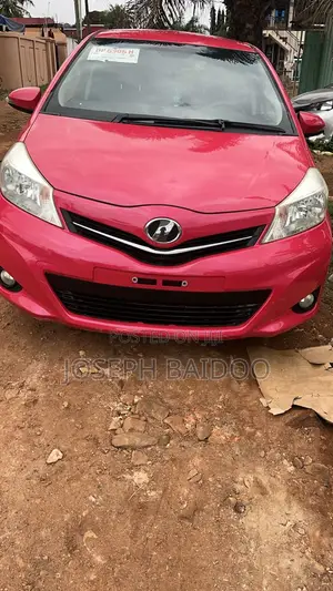 Toyota Vitz 2013 Pink