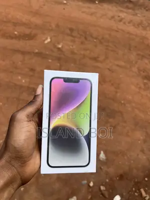 New Apple iPhone 14 128 GB Silver