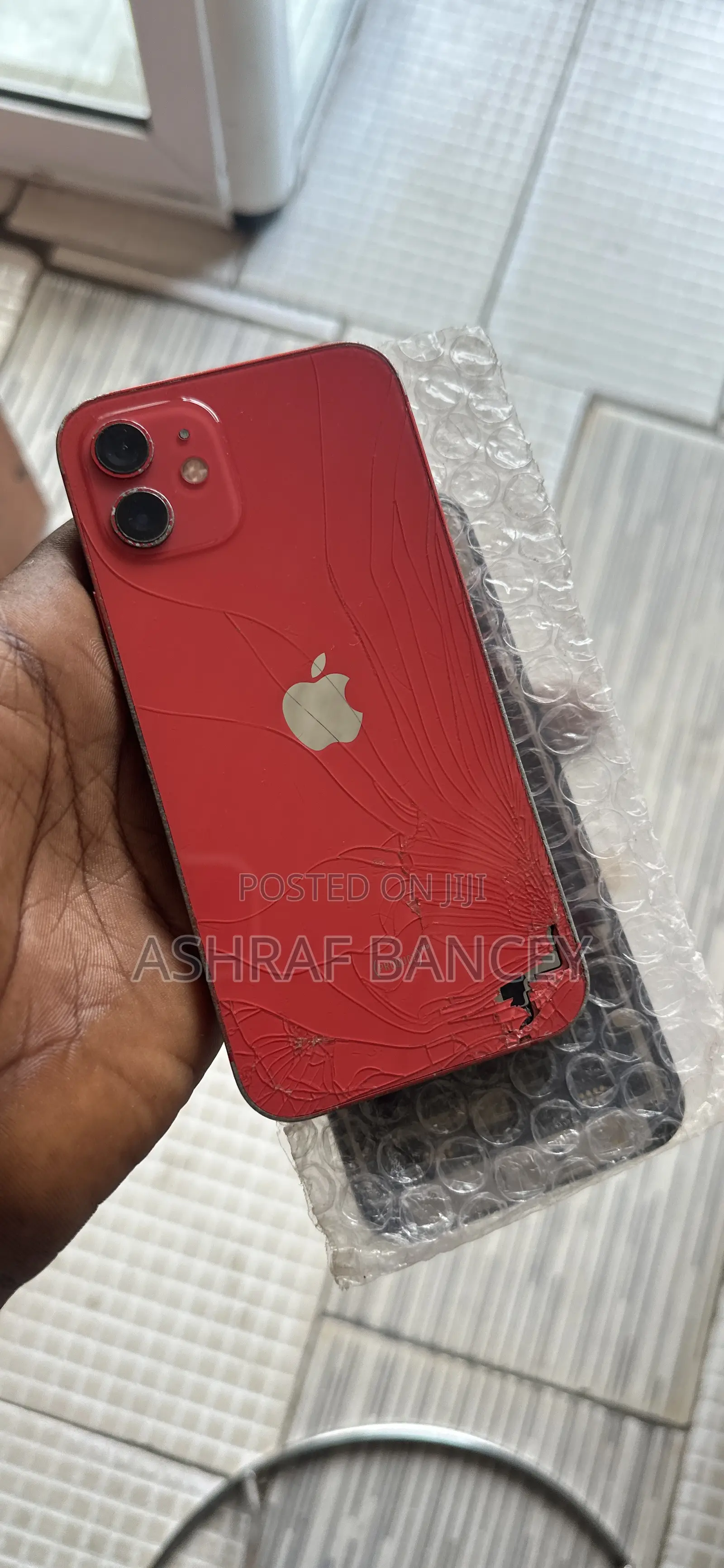 Apple iPhone 12 128 GB Red