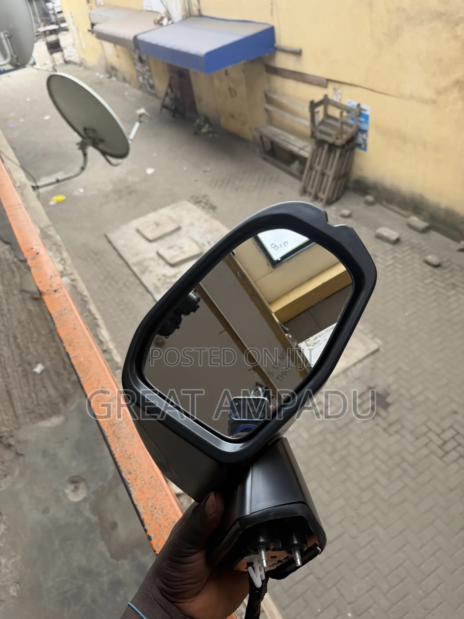 Honda Cr-v 23 Side Mirror With Light and Sensor