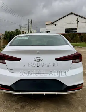 Hyundai Elantra 2020 White