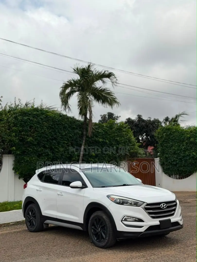 Hyundai Tucson SE AWD 2018 White