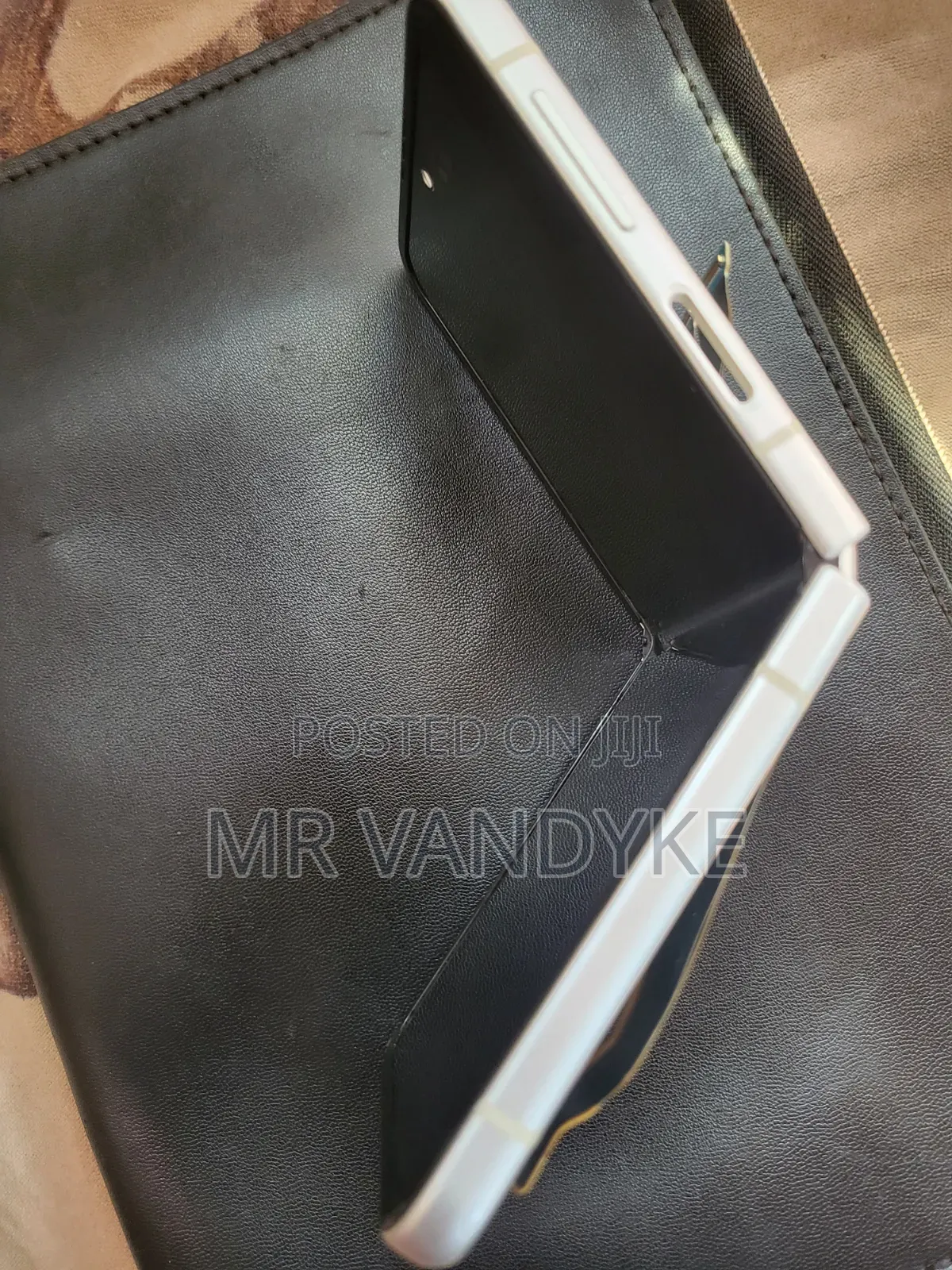 Samsung Galaxy Z Flip3 5G 256 GB Silver