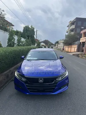 Honda Accord Touring 2018 Blue