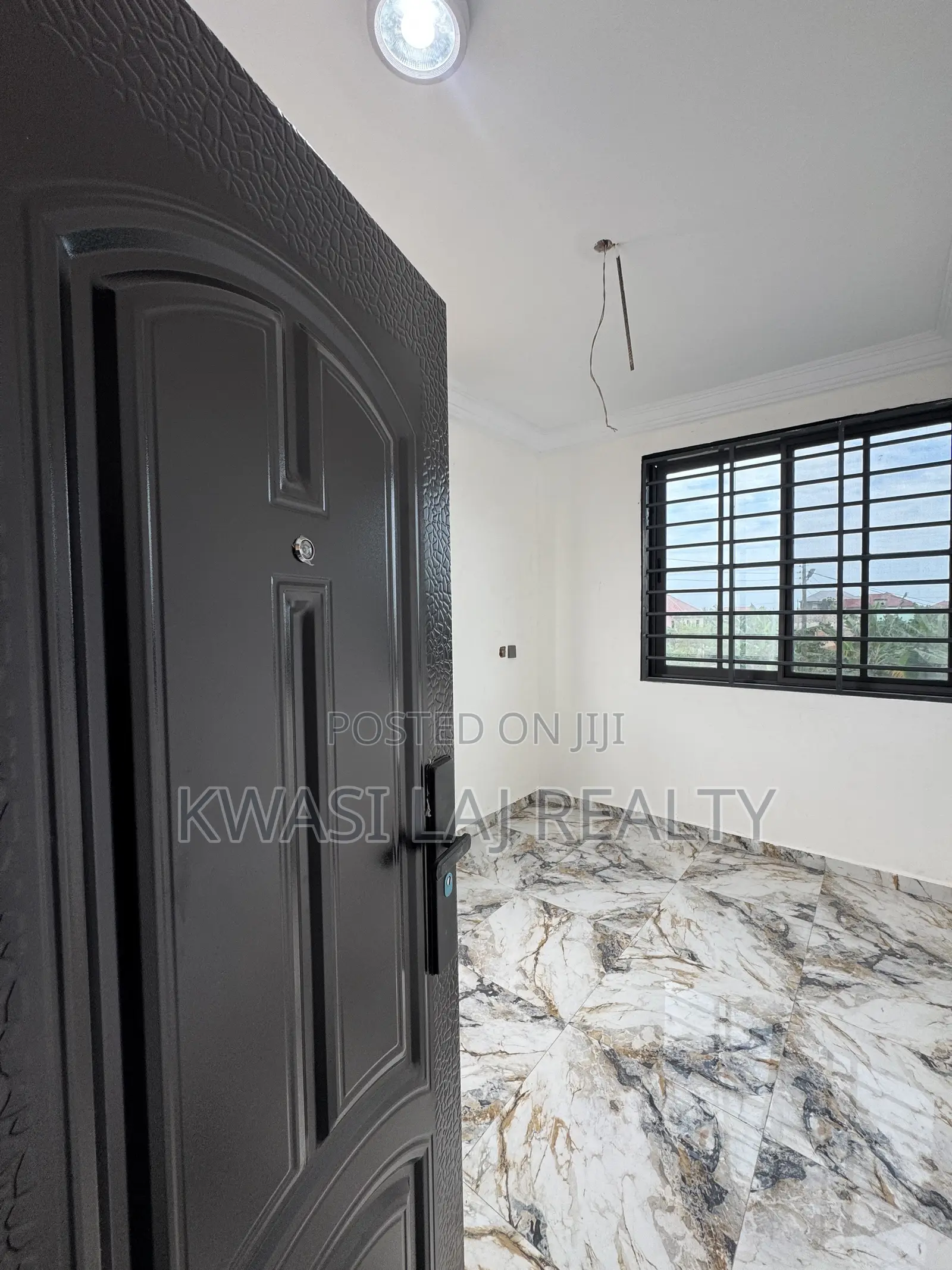 2bdrm Apartment in New Bortianor, Weija for rent