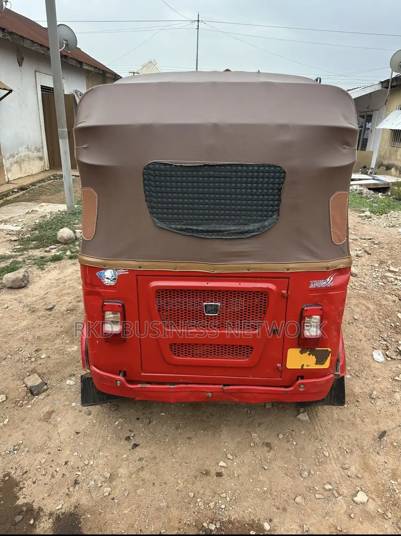 Bajaj RE 2024 Red