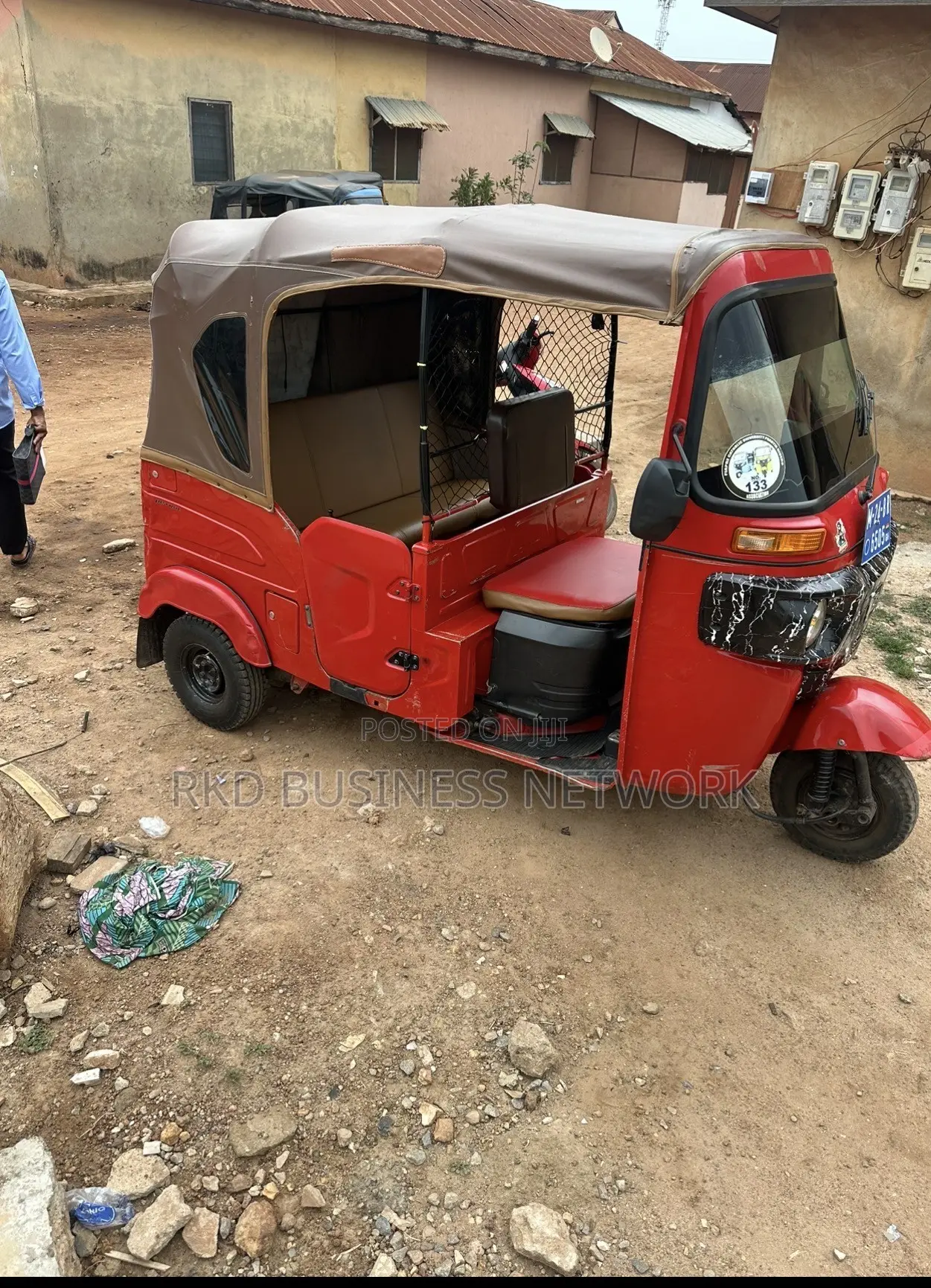 Bajaj RE 2024 Red