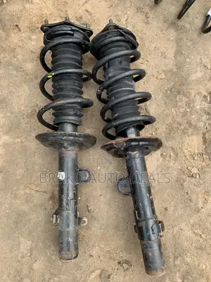Honda CR-V 2017 - 2022 Front Shocks