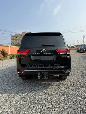 Toyota Land Cruiser 2025 Black