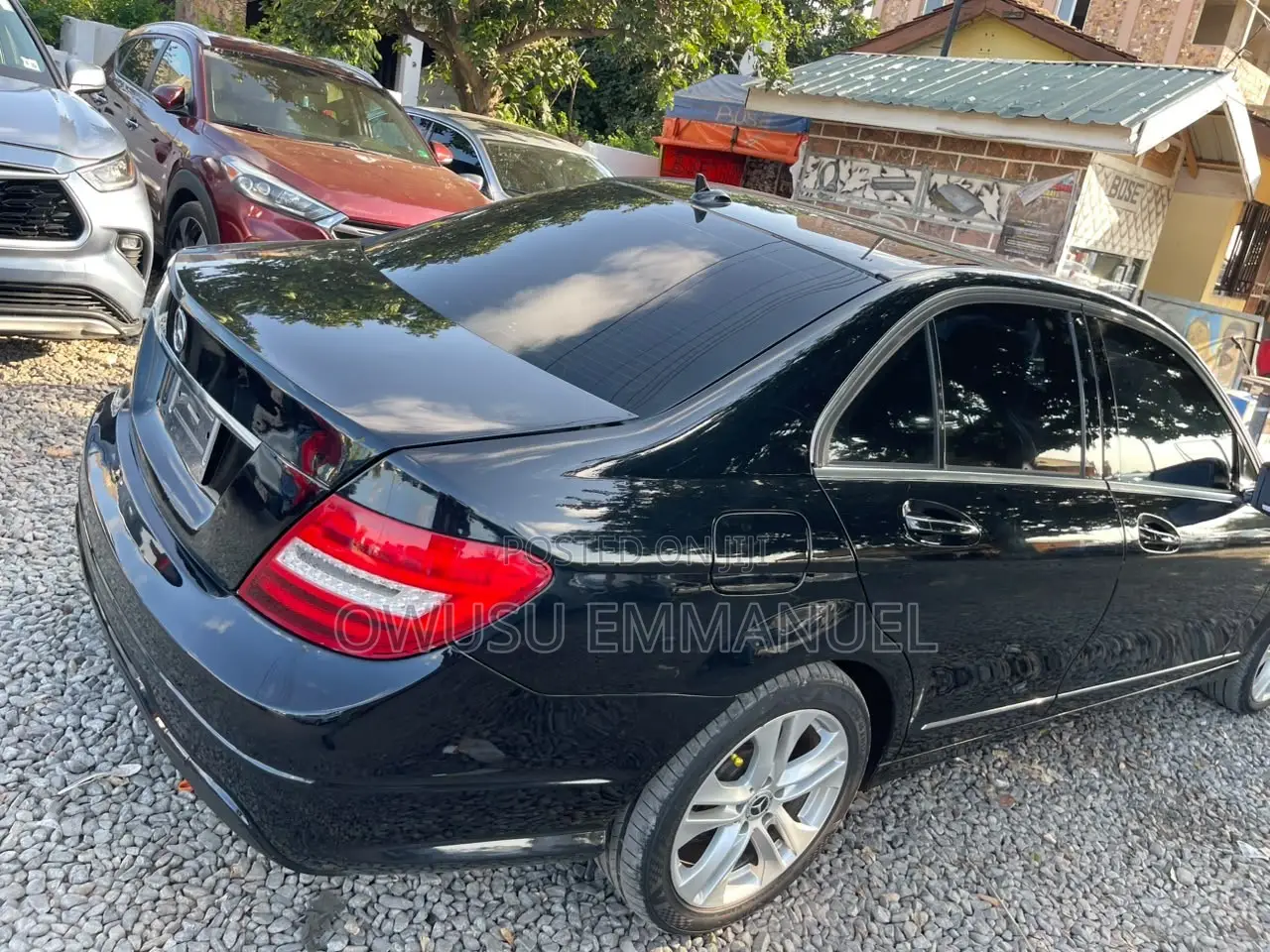 Mercedes-Benz C250 2014 Black