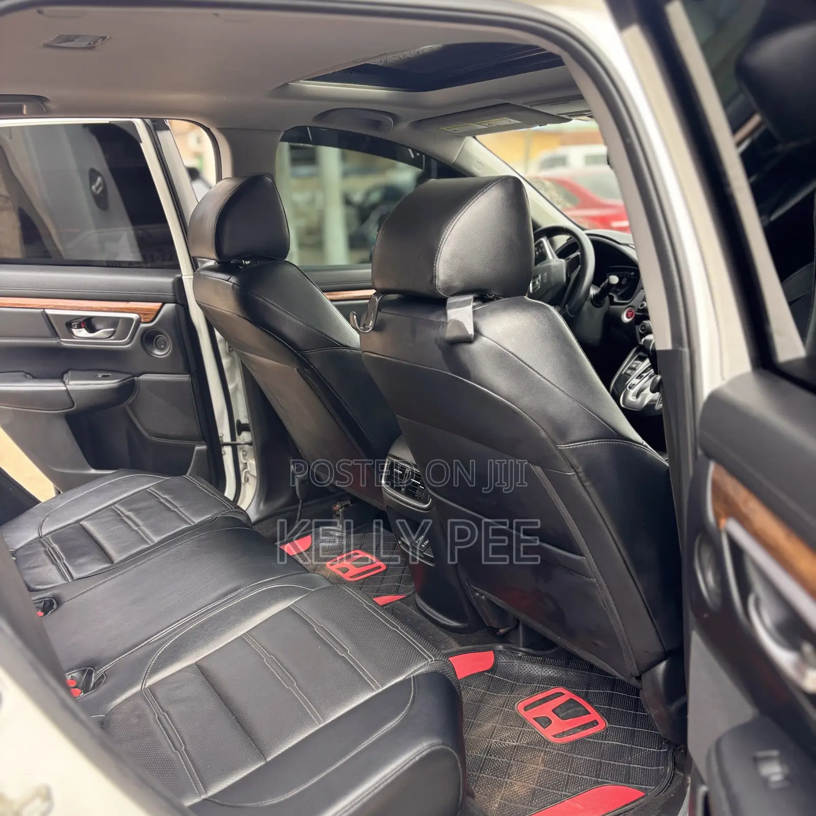 Honda CR-V Touring AWD 2018 White