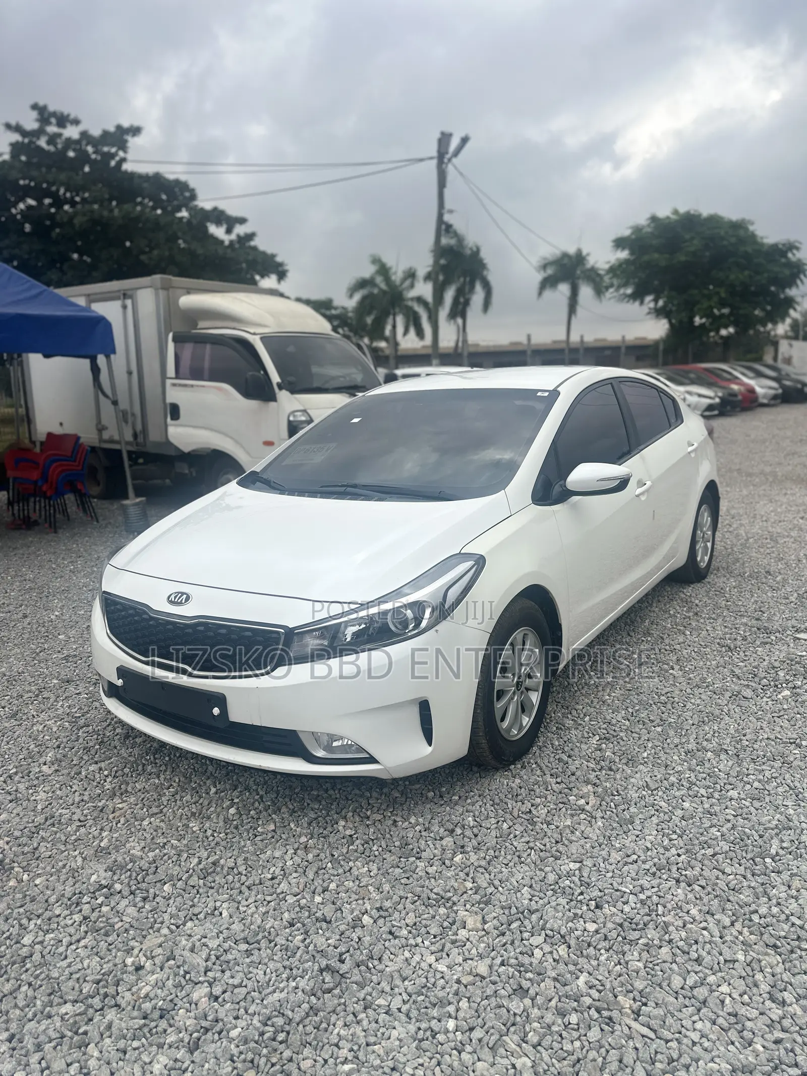 Kia Forte EX Sedan 2017 White