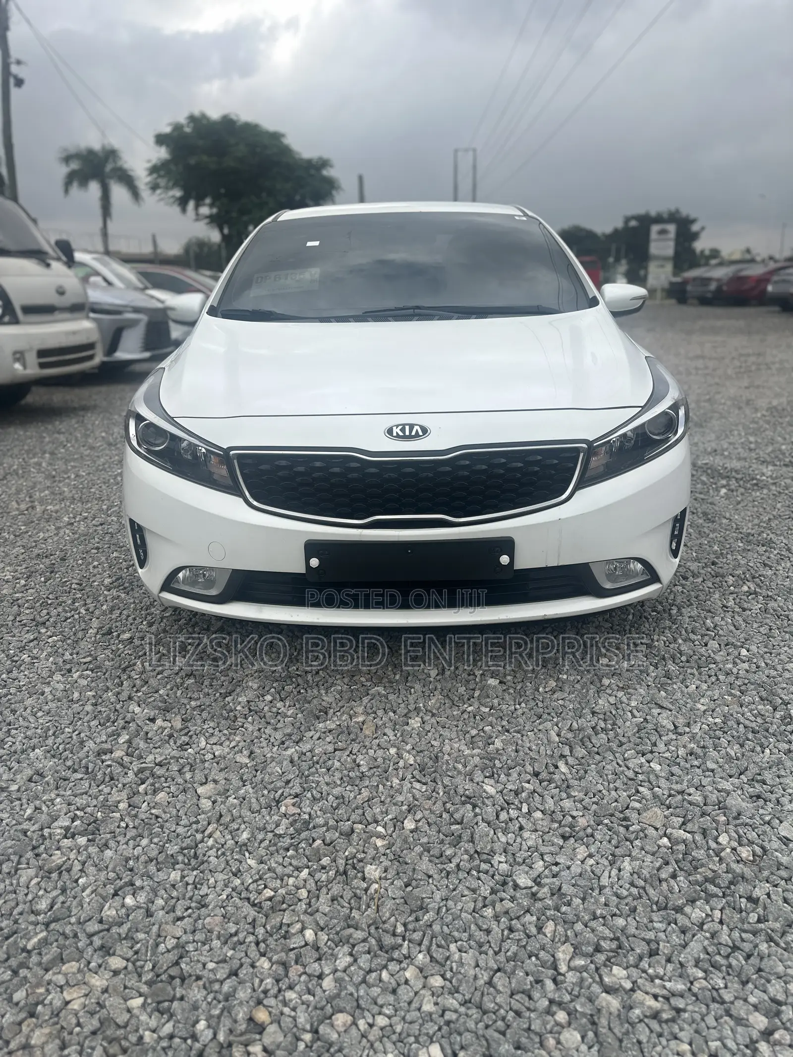 Kia Forte EX Sedan 2017 White