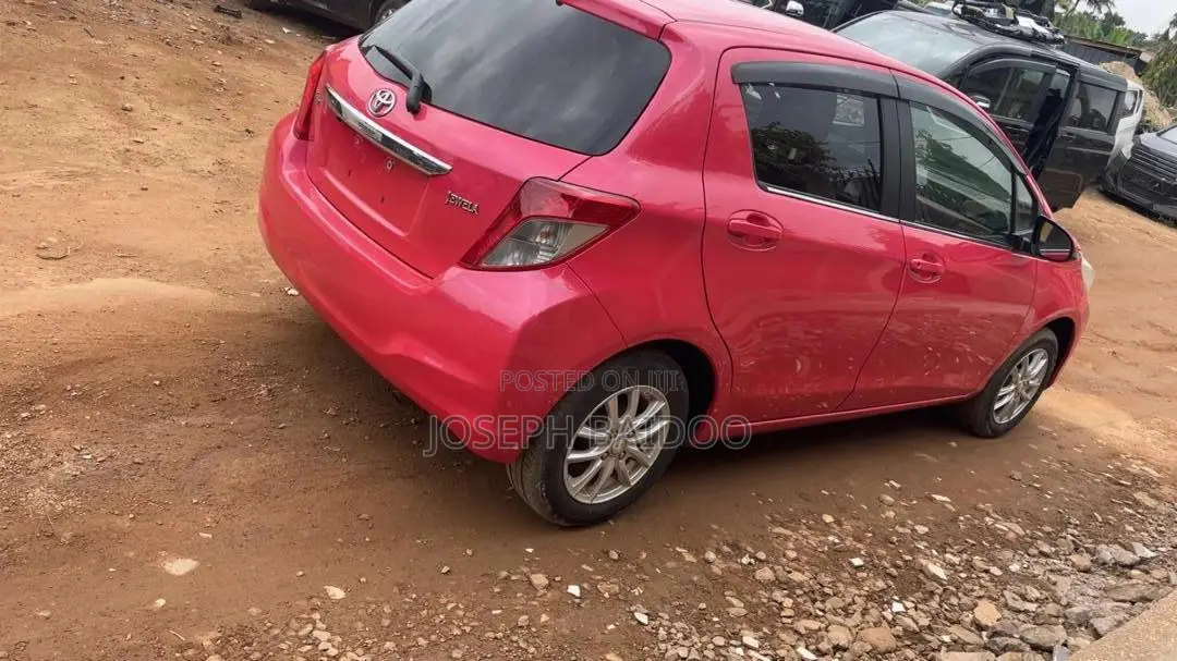 Toyota Vitz 2013 Pink