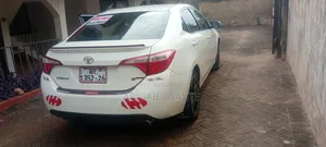 Toyota Corolla S 4dr Sedan (1.8L 4cyl CVT) 2016 White