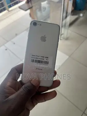 Apple iPhone 7 32 GB