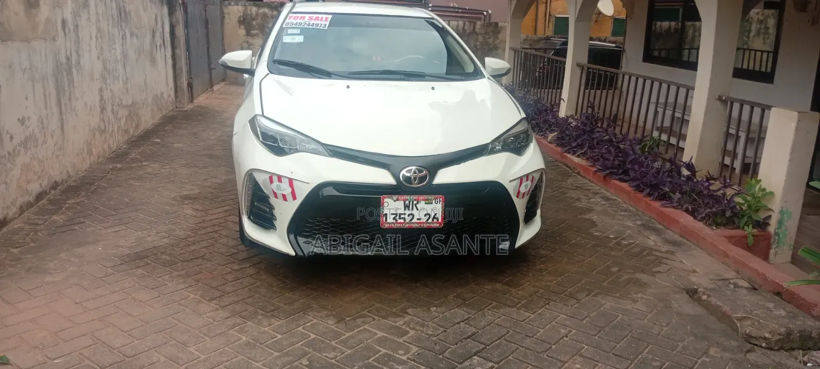Toyota Corolla S 4dr Sedan (1.8L 4cyl CVT) 2016 White