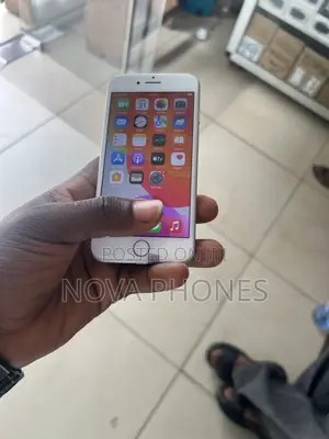 Apple iPhone 7 32 GB