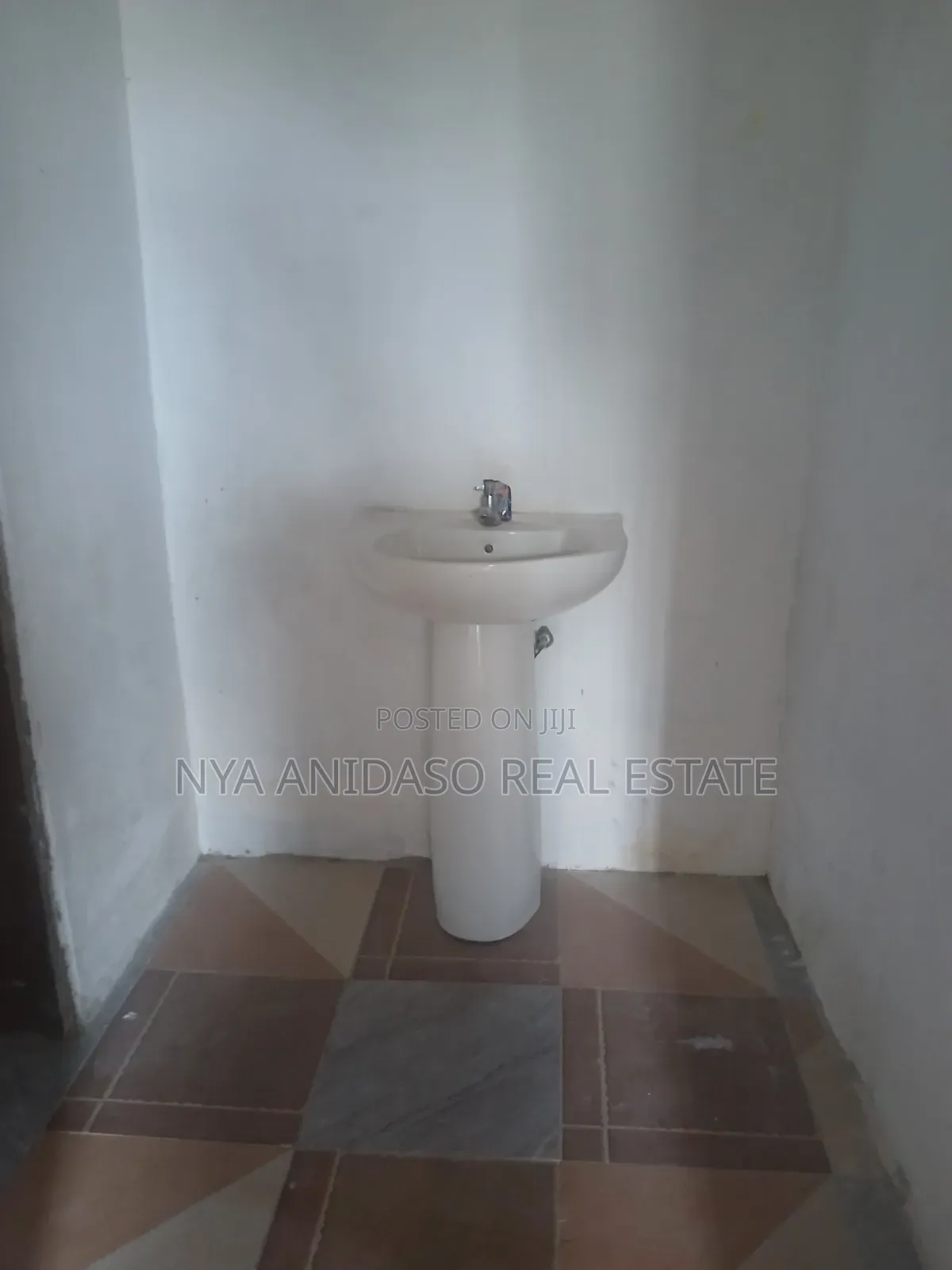1bdrm Apartment in Nya Anidaso Real, Ejisu-Juaben Municipal for rent