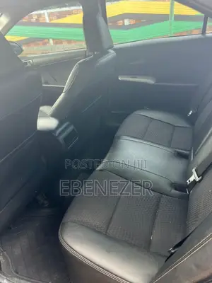 Toyota Camry SE 4dr Sedan (2.5L 4cyl 6A) 2014 Gray