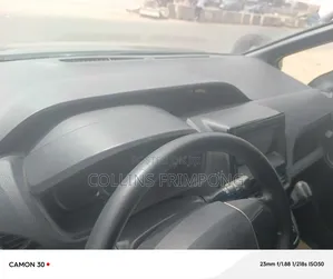 Toyota Voxy 2014 Black