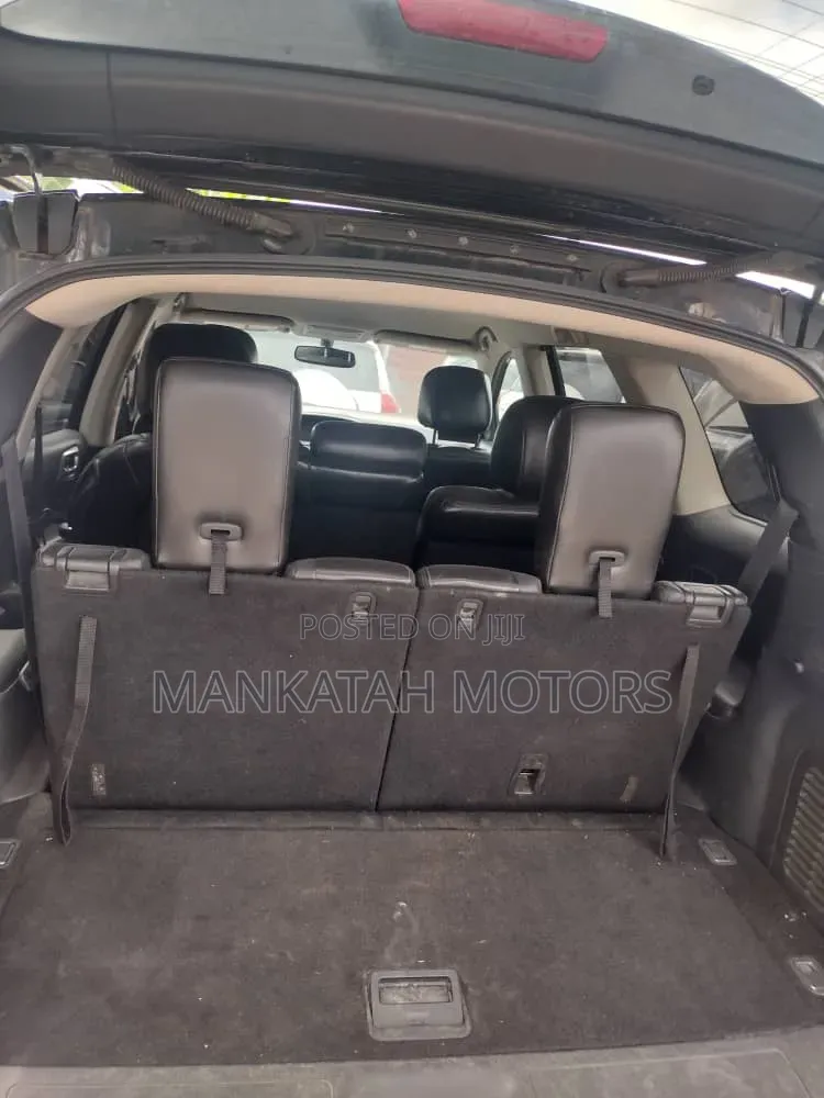 Nissan Pathfinder 2013 Black