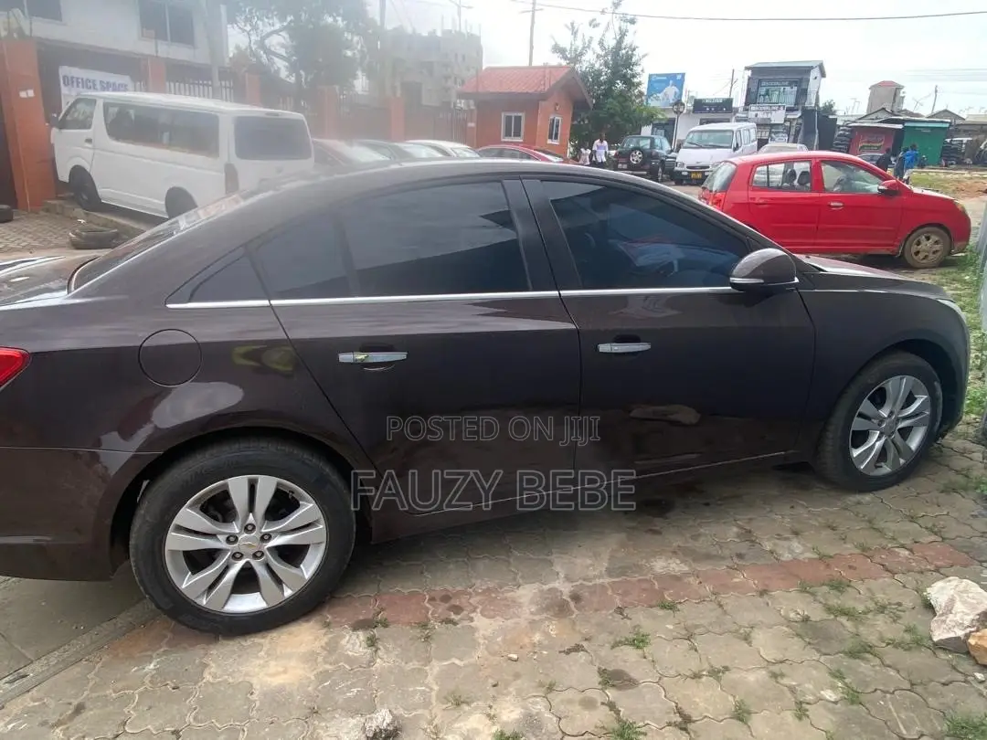 Chevrolet Cruze LS 4dr Sedan (1.8L 4cyl 6A) 2014 Black