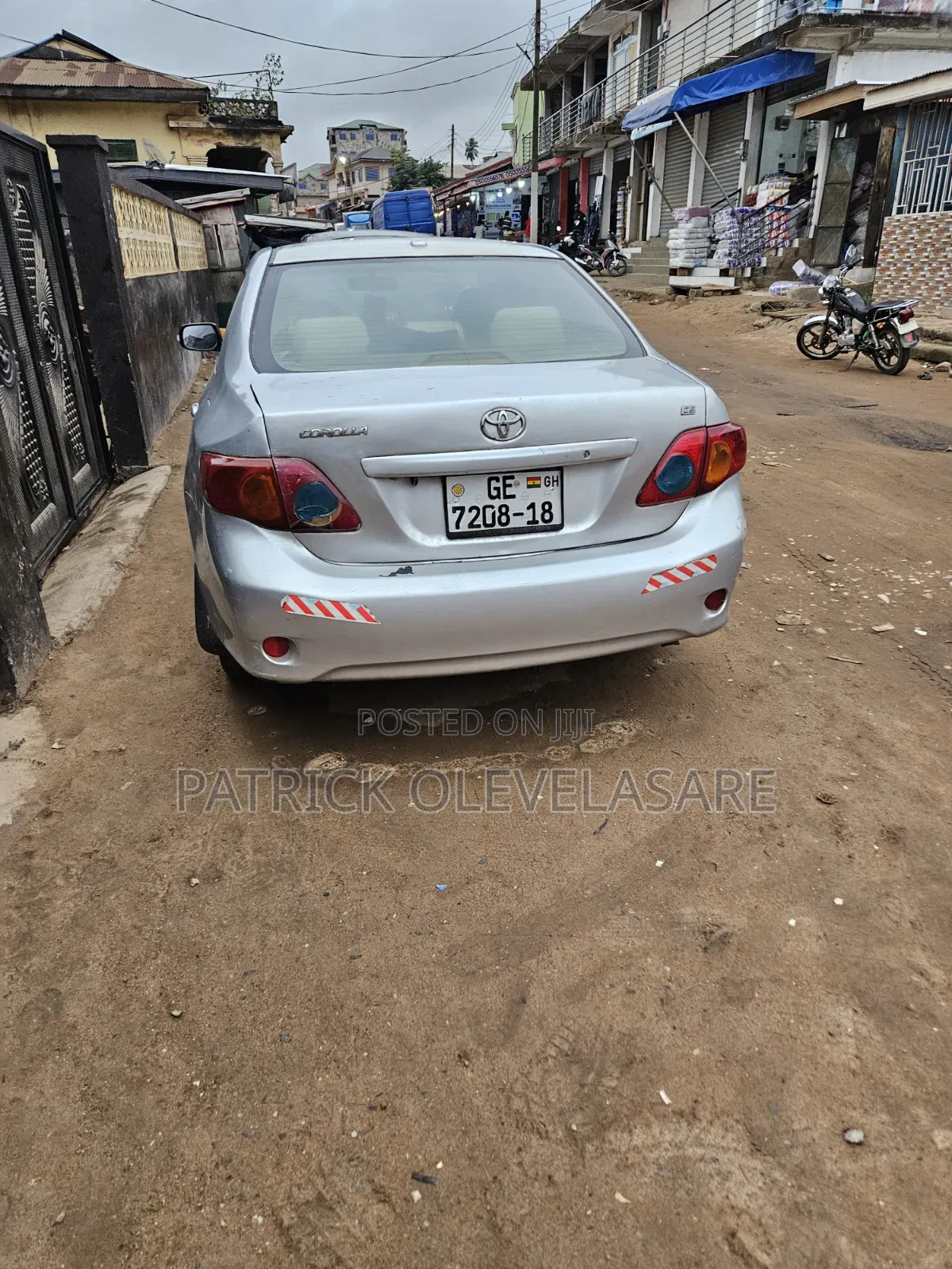 Toyota Corolla 2010 Silver