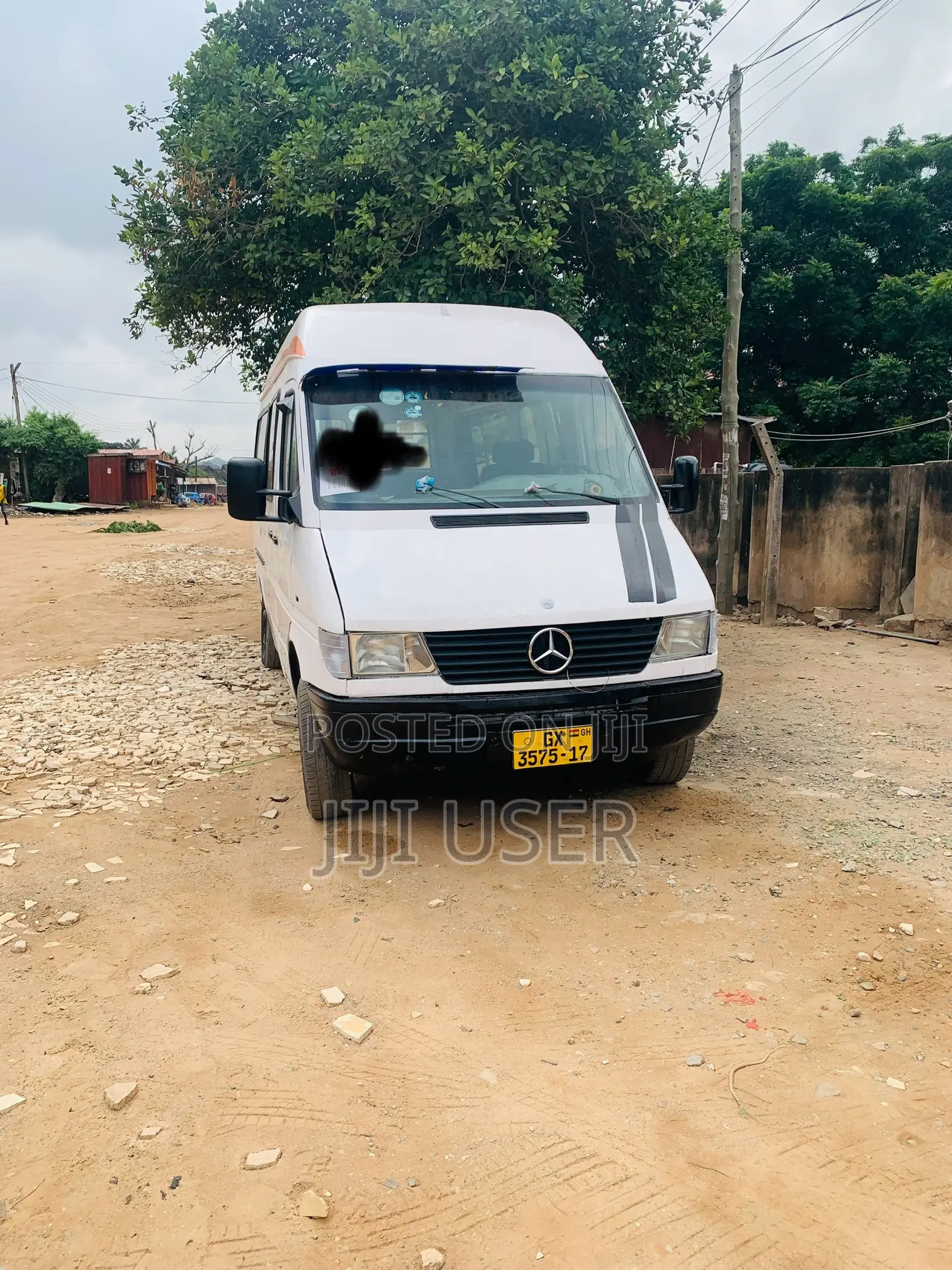 Mercedes-Benz Sprinter 2000 White