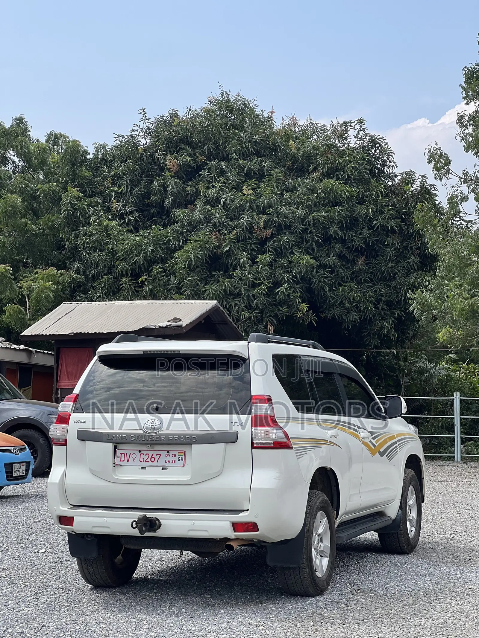 Toyota Land Cruiser Prado 2.7 2017 White