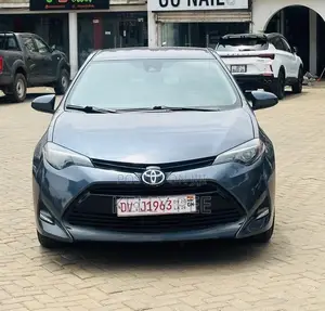 Toyota Corolla LE Eco (1.8L 4cyl 2A) 2018 Gray