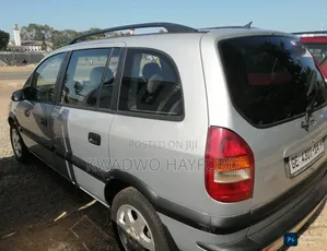 Opel Zafira 2005 Silver