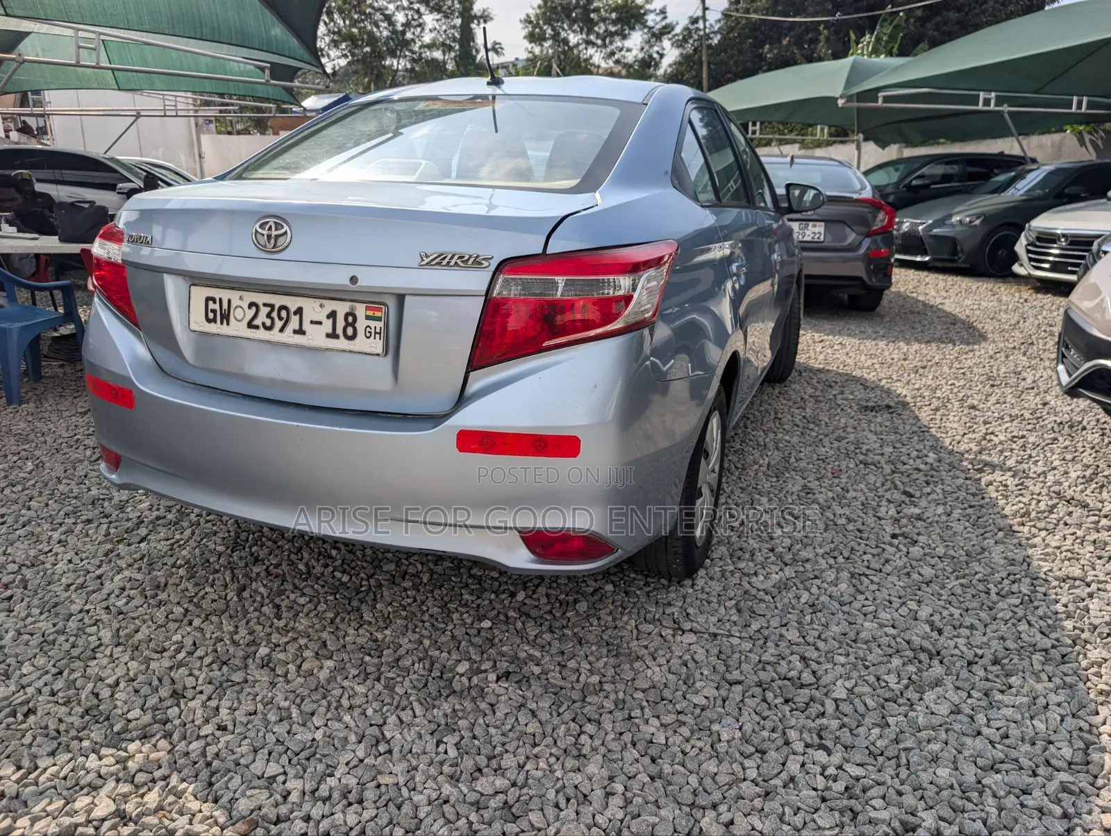 Toyota Yaris 2017 Blue