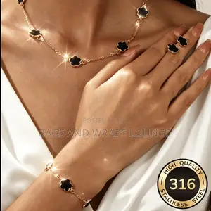 Women's Jewellery Set