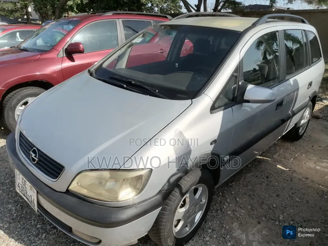 Opel Zafira 2005 Silver