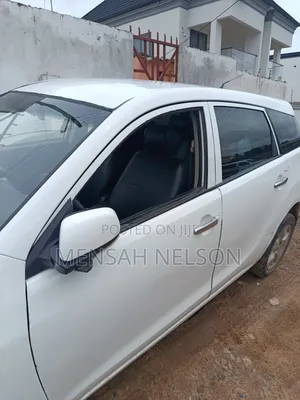 Toyota Matrix 2005 White
