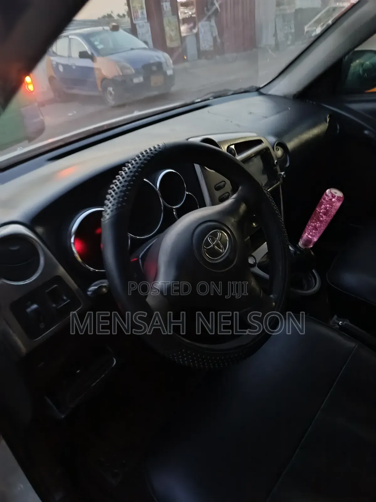 Toyota Matrix 2005 White