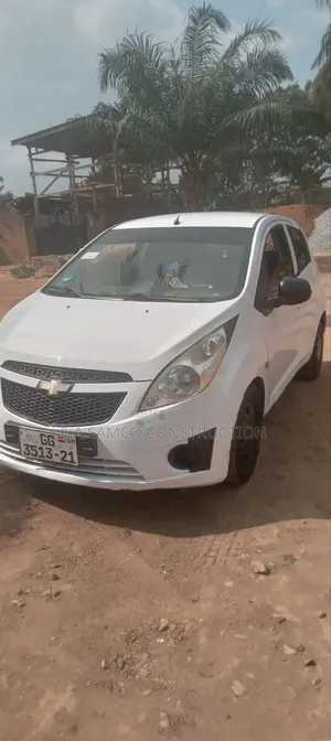 Chevrolet Spark 2012 White