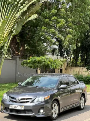 Toyota Corolla S 5-Speed 2013 Gray
