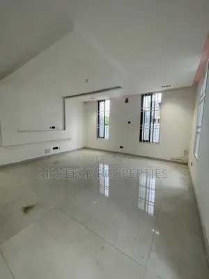 3bdrm House in East Legon for sale