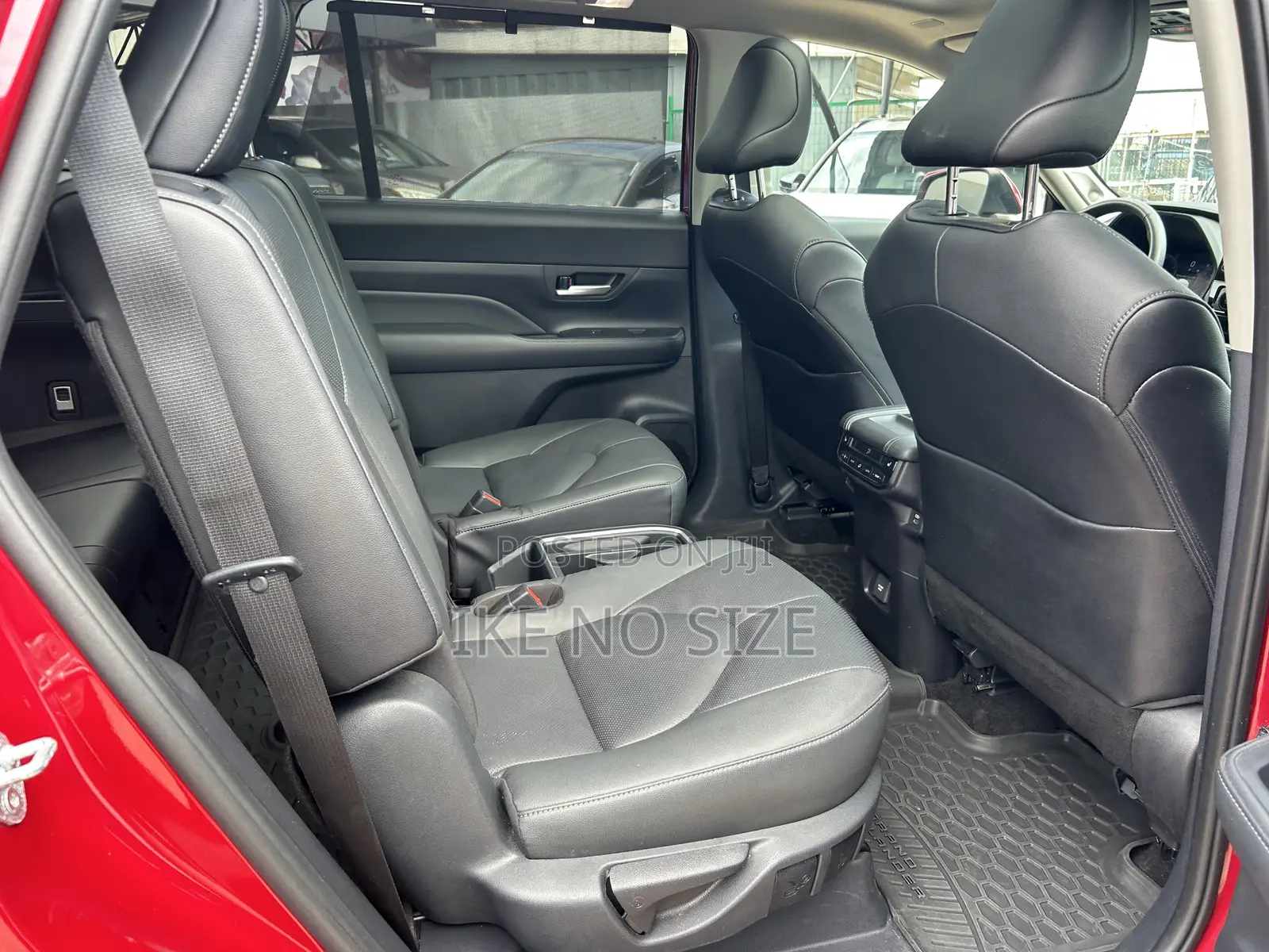 Toyota Grand Highlander 2024 Red