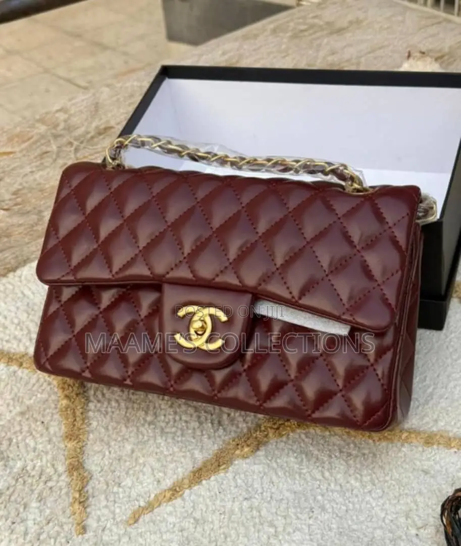 Chanel Classic Flap Handbag / Should Bag ( High Quality)