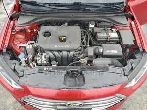 Hyundai Elantra 2017 Red