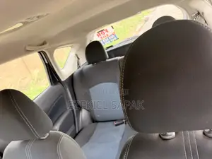 Nissan Versa 1.6 SV 2016 White