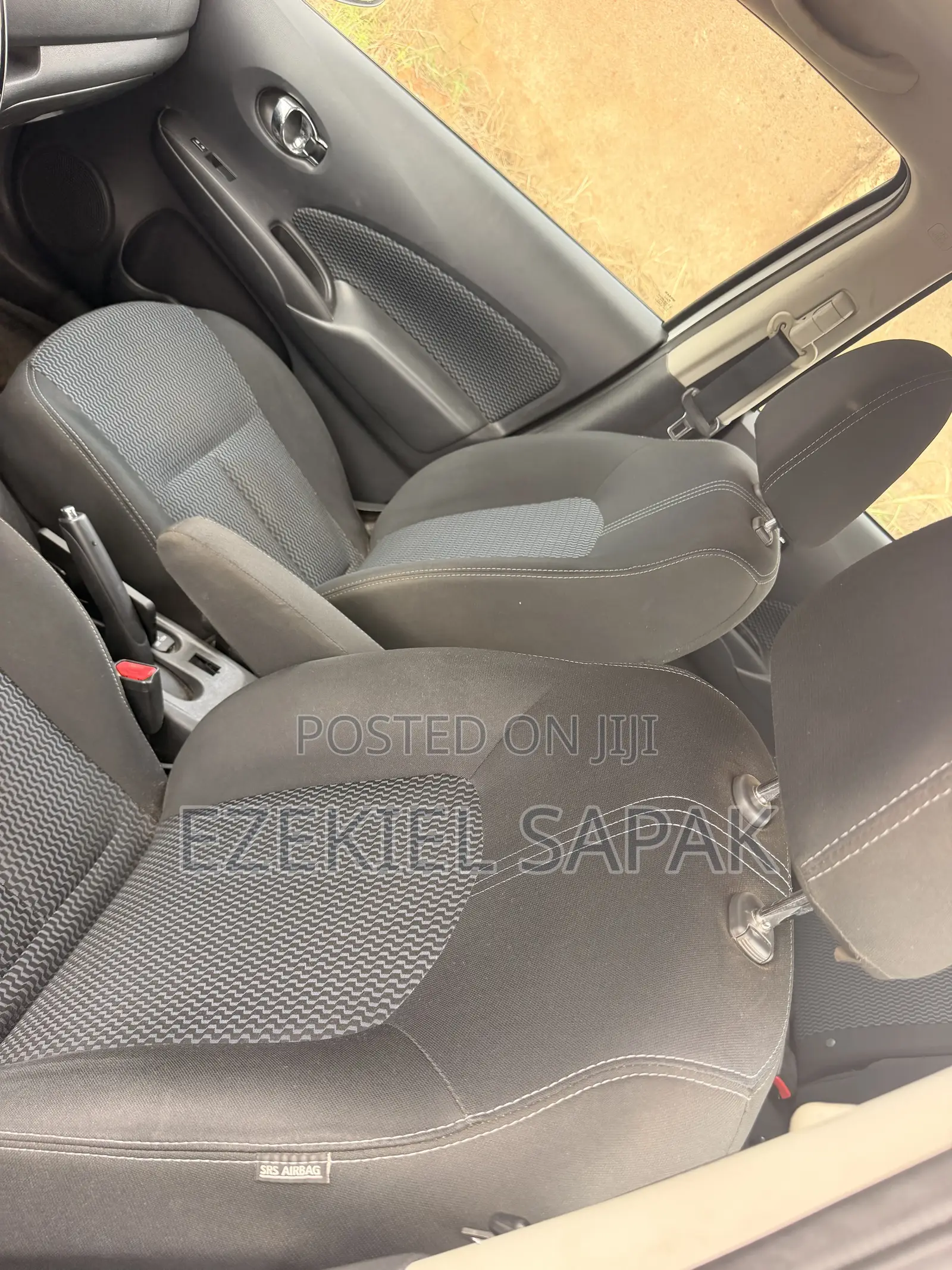 Nissan Versa 1.6 SV 2016 White