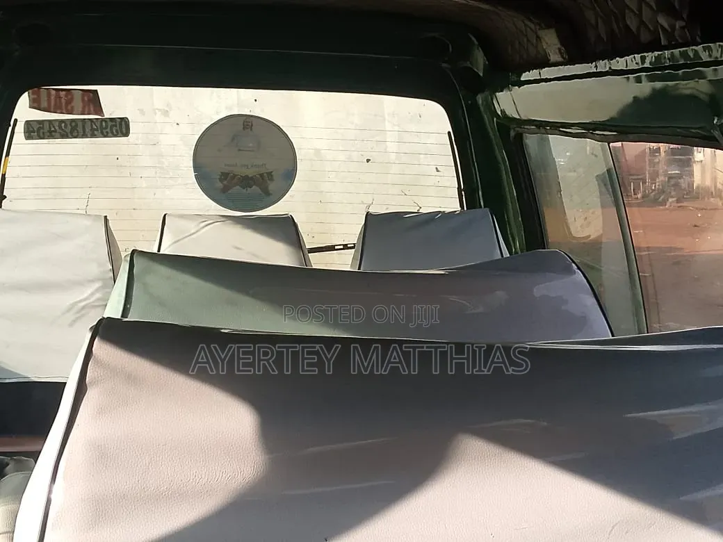 Hyundai H-100 2001 Green